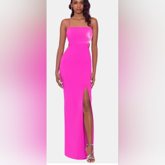 Xscape Dresses & Skirts - 🆕️ Xscape Scuba Crepe Cut Out Gown